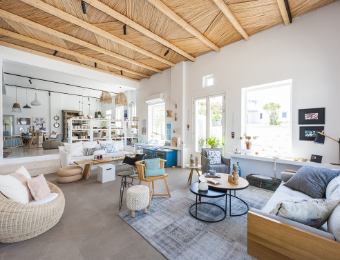 twos concept store paros