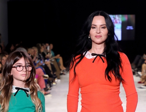 Ζενεβιέβ Μαζαρί με την κόρη της, Ροζαλία