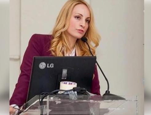 Φωτεινή Θειακού (Αναπληρώτρια Διοικήτρια στο Γενικό Νοσοκομείο Μαιευτήριο «ΕΛΕΝΑ ΒΕΝΙΖΕΛΟΥ»)