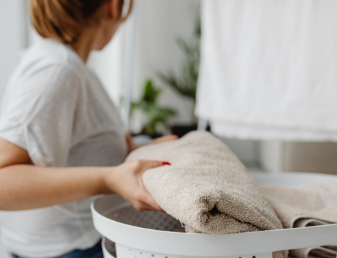 Πόσο συχνά θα πρέπει να πλένουμε τα ρούχα μας; 