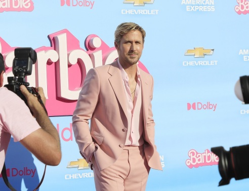 Ο Ράιαν Γκόσλινγκ κατακτά το top 40 των chart στο Ηνωμένο Βασίλειο με το «I'm Just Ken» - Μεγάλη επιτυχία το τραγούδι από το soundtrack της ταινίας «Barbie».