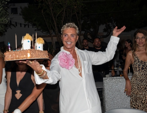 Γενέθλια Λάκη Γαβαλά