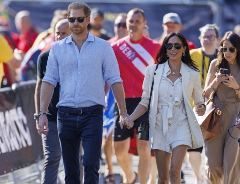 Πρίγκιπας Χάρι - Μέγκαν Μαρκλ: Στο νησί Κανουάν της Καραϊβικής χωρίς τα παιδιά τους ταξίδεψαν ο Δούκας και η Δούκισσα του Σάσεξ.