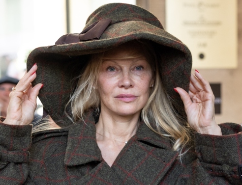 Η Πάμελα Άντερσον χωρίς μακιγιάζ 