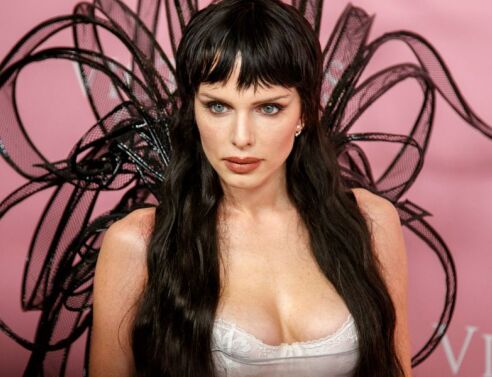 Τζούλια Φοξ: Κυκλοφόρησε τα απομνημονεύματά της - Τι εξομολογείται η ιταλοαμερικανίδα ηθοποιός για τη ζωή και τις σχέσεις της.