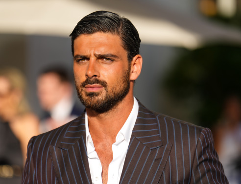 Michele Morrone: Ποιός είναι ο ιταλός superstar του MadWalk