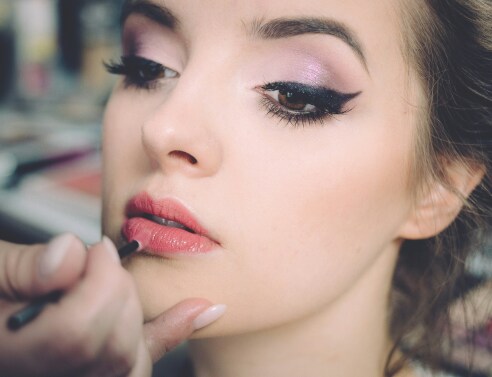 Προτάσεις μακιγιάζ για του Αγίου Βαλεντίνου