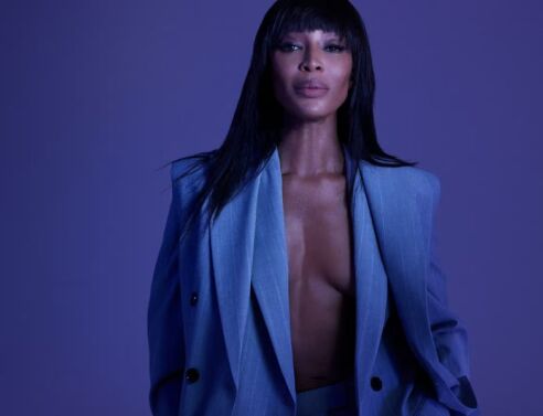 Συλλογή ρούχων της Ναόμι Κάμπελ για τον οίκο Boss - Εμπνευσμένη από τον «γρήγορο τρόπο ζωής της» και τη μικροβιοφοβία.