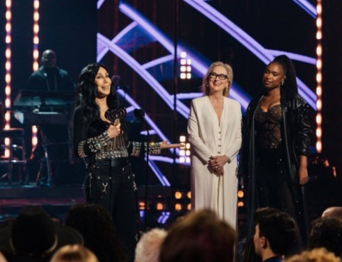 H Σερ τιμήθηκε με το «Icon Award»