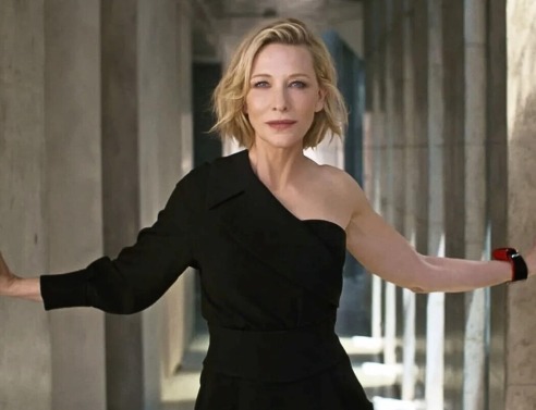 kate_blanchett_armani_nikhtes_prix_de_beaute_2023_beautemag_12_23