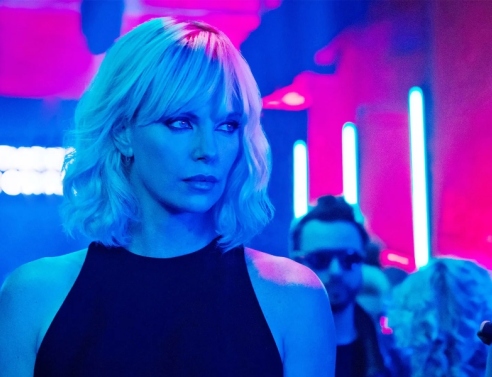 10 ταινίες που θα δείτε ευχάριστα εάν σας αρέσουν οι ταινίες James Bond