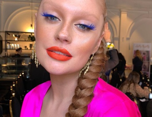 Καλοκαιρινό μακιγιάζ: Οι τάσεις για το 2024