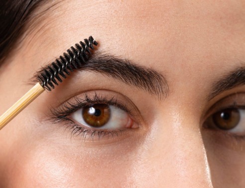 Φρύδια: 4 καλοκαιρινές τάσεις