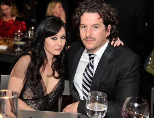 Η Σάνεν Ντόχερτι στα άκρα με τον πρώην σύζυγό της 