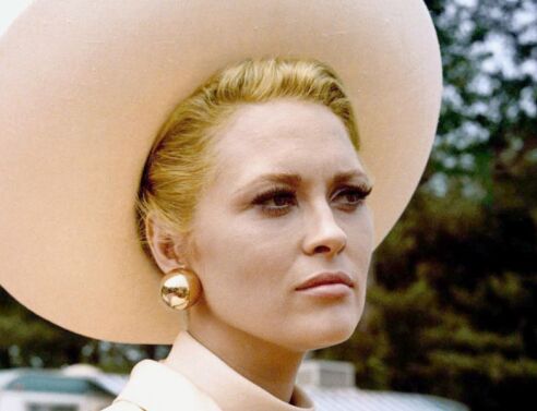 Η εξομολόγηση της Φέι Ντάναγουεϊ για την εμπειρία της με τη διπολική διαταραχή