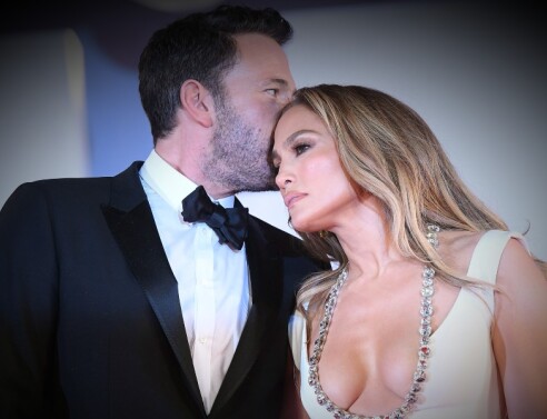 Τίτλοι τέλους για τους... Bennifer - Αίτηση διαζυγίου από τον Μπεν Άφλεκ κατέθεσε η Τζένιφερ Λόπεζ