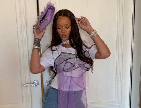 Κολιέ με πέρλες: Πώς να το συνδυάσετε για τη φετινή σεζόν 