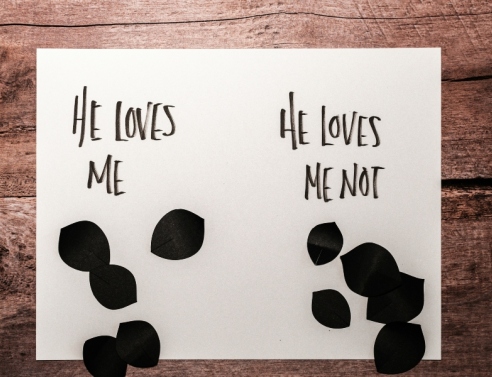 Εθισμένη στους μ*λ*κες