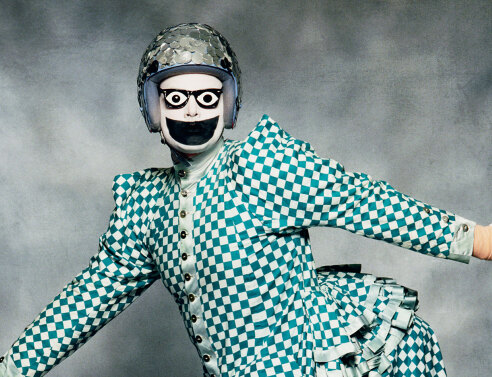 Λι Μπάουερι: Ο άνθρωπος που έγινε ζωντανή τέχνη