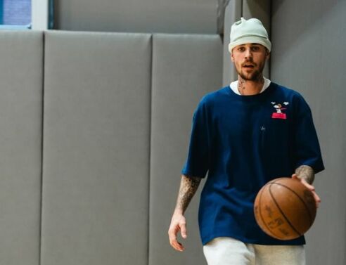 Τζάστιν Μπίμπερ: Έχω θέματα με τον θυμό - Νομίζω πως κάποιες φορές μισώ τον εαυτό μου