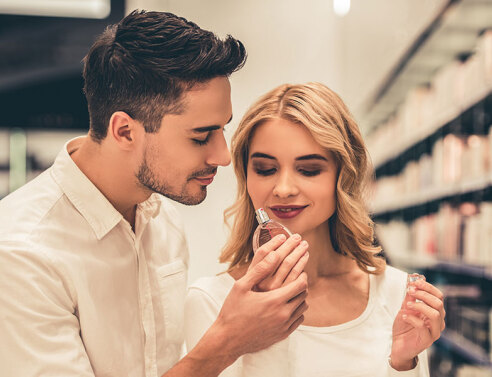 Τα 10 καλύτερα unisex αρώματα που πρέπει να δοκιμάσεις