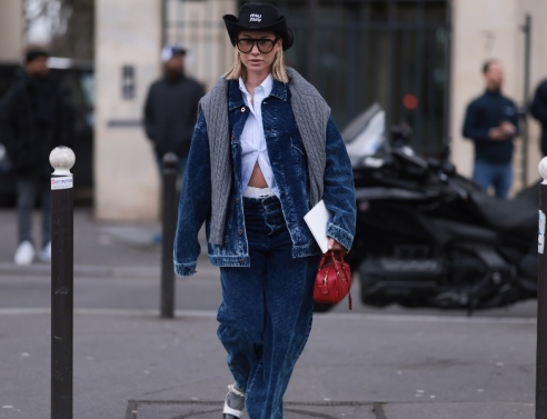 4 τρόποι να φορέσεις denim on denim την άνοιξη