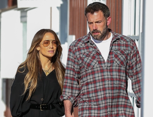 Δεν το πουλάνε το σπίτι Λόπεζ και Άφλεκ 