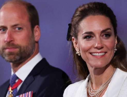 Η Κέιτ Μίντλετον και ο πρίγκιπας Ουίλιαμ στην επόμενη ημέρα τους ως μονάρχες πια