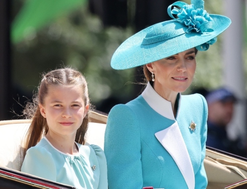 Κέιτ Μίντλετον - πριγκίπισσα: Η συγκινητική εμφάνιση μητέρας και κόρης 