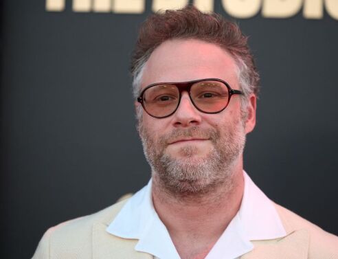 Ο Σεθ Ρόγκεν αποκαλύπτει γιατί καπνίζει κάνναβη καθημερινά επί 20 χρόνια - Εξηγεί πώς τον βοηθά να παραμένει δημιουργικός και λειτουργικός.