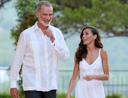 Βασιλιάς Φελίπε και βασίλισσα Λετίθια κατά τη διάρκεια των διακοπών τους στη Μαγιόρκα 