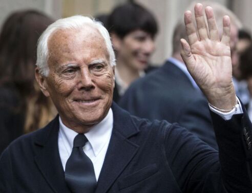 Τζόρτζιο Αρμάνι: Ο εμβληματικός Ιταλός σχεδιαστής πέθανε στα 91 του, αφήνοντας ανεξίτηλο αποτύπωμα στη μόδα - Τα μηνύματα στα social media