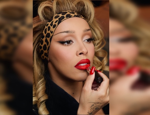 doja_cat_x_mac_vmas_4