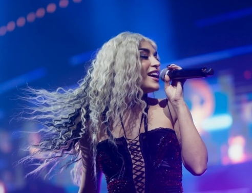 KIANNA τραγουδίστρια