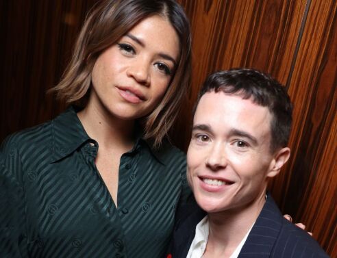 Ο Έλιοτ Πέιτζ εμφανίστηκε με τη σύντροφό του Τζούλια Σίπλετ στην Εβδομάδα Μόδας του Μιλάνου, στην πρώτη του δημόσια σχέση μετά τη μετάβασή του.