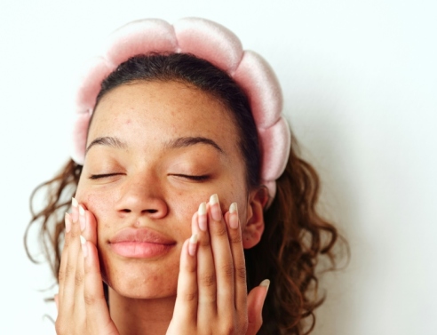 Cleansing balms: Tα 10 προιόντα που ξεχωρίσαμε στην αγορά