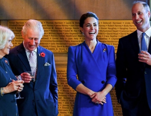 Η Κέιτ Μίντλετον με ακόμα μία δημιουργία Eponine London 