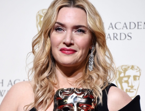 Η Κέιτ Γουϊνσλετ αποκαλύπτει από ποιον ξεκίνησε το body shaming εναντίον της 