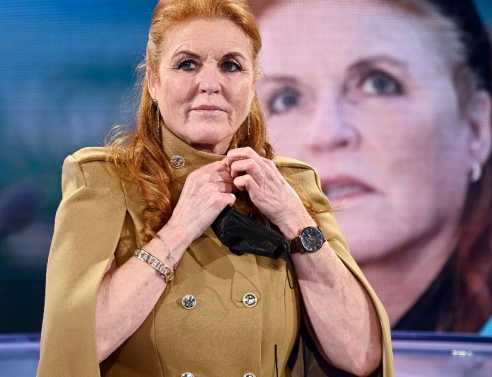 Λογικό, να βρίσκεται στις λίστες Έπσταϊαν η Σάρα Φέργκιουσον, καθώς ο παιδόφιλος δισεκατομμυριούχος ήταν ο χορηγός της επί 15 χρόνια