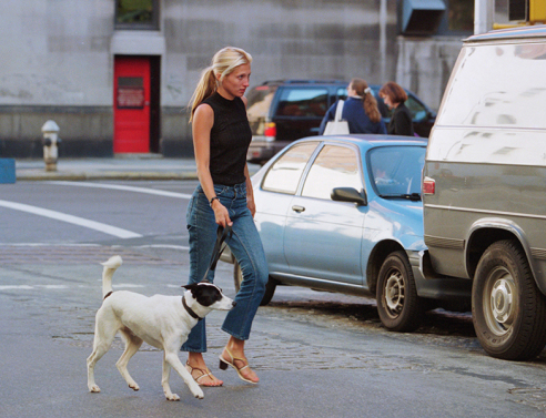 Καρολίν Μπέσετ: Τα key κομμάτια για να πετύχεις το διαχρονικό της στυλ