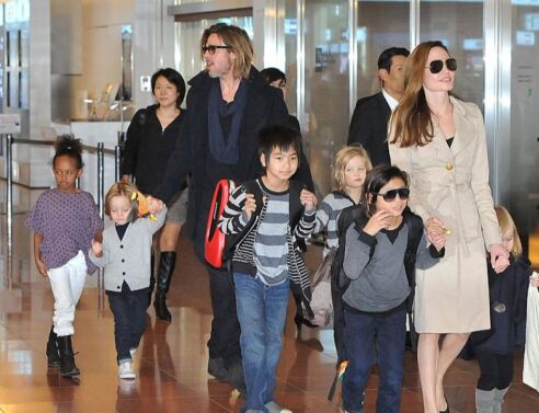 Μπραντ Πιτ: O γιος του, Μάντοξ, αφαίρεσε το επίθετο του ηθοποιού - Ποια παιδιά αρνήθηκαν το όνομά του