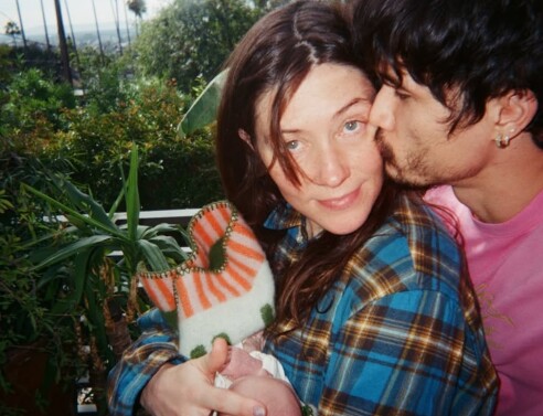 Πατέρας για πρώτη φορά έγινε ο Τσαρλς Μέλτον - Η ανάρτησή του στο Instagram