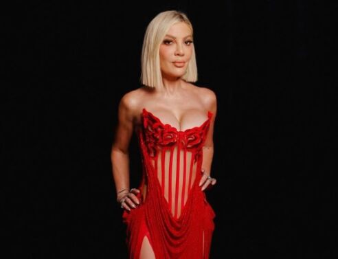 Τόρι Σπέλινγκ: Στο νοσοκομείο η «Ντόνα» του Μπέβερλι Χιλς και 4 παιδιά της μετά από τροχαίο