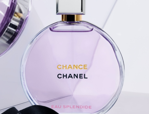 Το νέο φλοράλ άρωμα της CHANEL που θα πρωταγωνιστήσει φέτος την άνοιξη