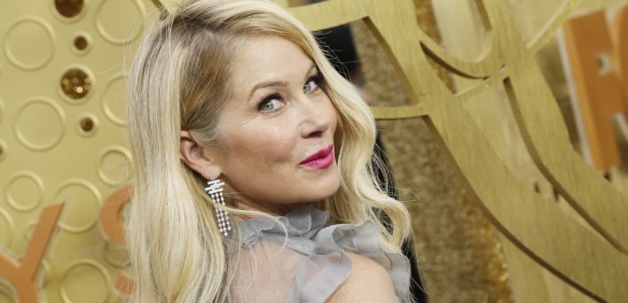 Οι φίλοι της Κριστίνα Άπλγκεϊτ φοβούνται τα χειρότερα: «Εφιαλτικές» λεπτομέρειες από τη νοσηλεία της