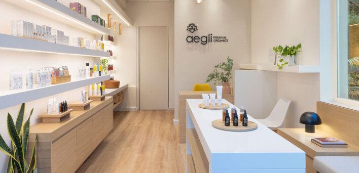 Aegli Premium Organics | Χολαργός