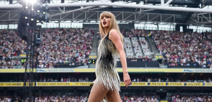 Τέιλορ Σουίφτ: Πού μοίρασε τα 197 εκ. δολάρια