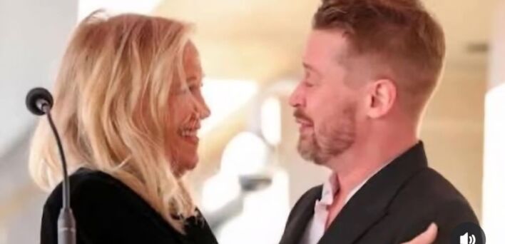 O «Κέβιν» Μακόλεϊ Κάλκιν , και η «μητέρα« του Κάθριν Ο’Χάρα