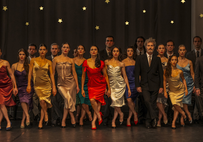 Kontakthoff, Εθνικό Θέατρο