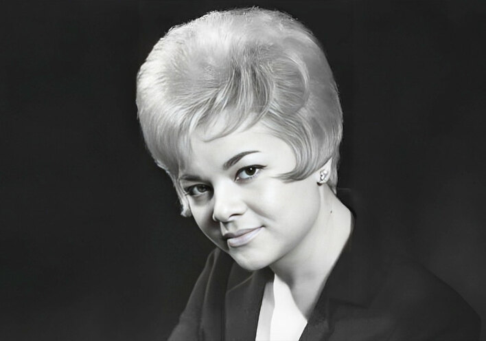 Μαίρη Λίντα: Περισσότερα από εβδομήντα χρόνια τραγουδιού, μνήμης και αξιοπρέπειας